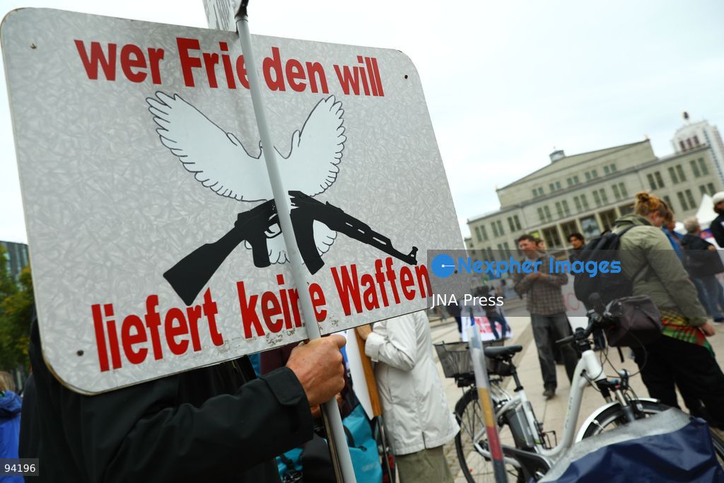 LEIPZIG, GERMANY, SEPTEMBER 19, 2026: Demonstrators march through central Leipzig during a protest against plans by U.S. defense company Covenant to establish a missile production facility in the north of the city. The demonstration, organized by the “Keine Raketenfabrik in Leipzig” alliance, began at Augustusplatz and called for the planned defense production to be stopped. Covenant plans to begin producing its Anthem long-range cruise missiles in Leipzig in 2027. Photo by David Vexelman / JNA Press. (Photo by David Vexelman/JNA Press via Nexpher Images)