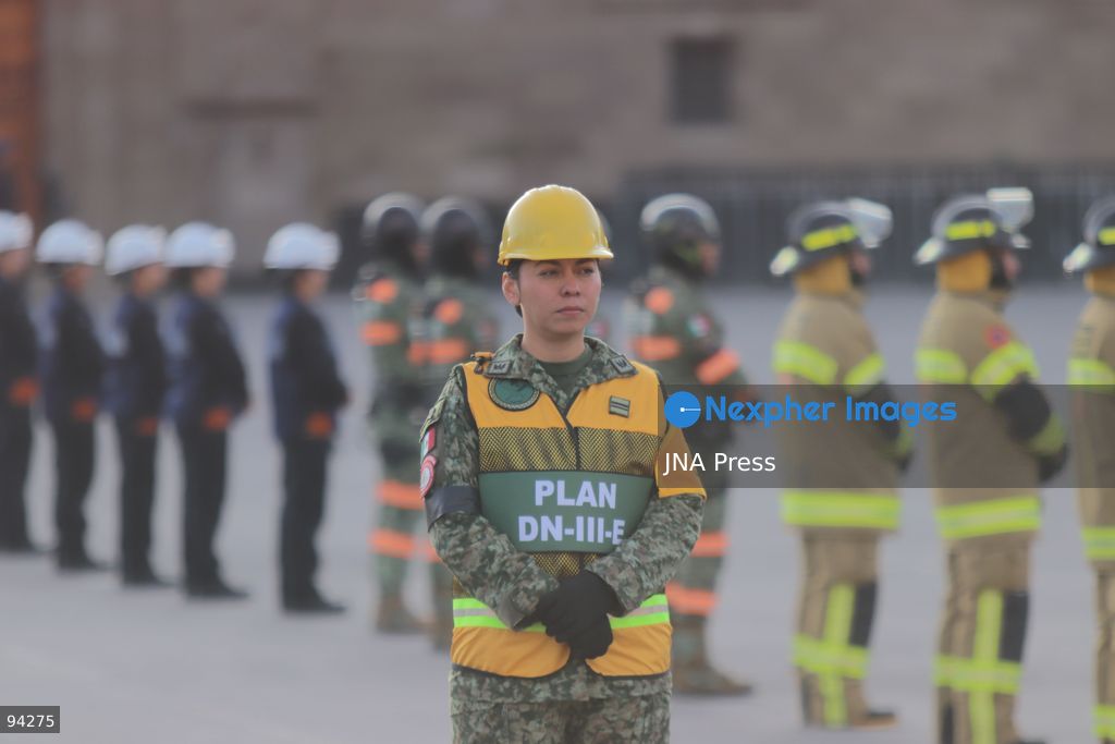 MEXICO CITY, MEXICO, SEPTEMBER 19, 2026: Mexican President Claudia Sheinbaum presides over a ceremony at the Zócalo in Mexico City as the national flag is raised to half-staff in memory of the victims of the September 19 earthquakes of 1985 and 2017. The ceremony included military honors and a moment of silence for those killed in the disasters. Photo by Carlos Santiago / JNA Press. (Photo by Carlos Santiago/JNA Press via Nexpher Images)