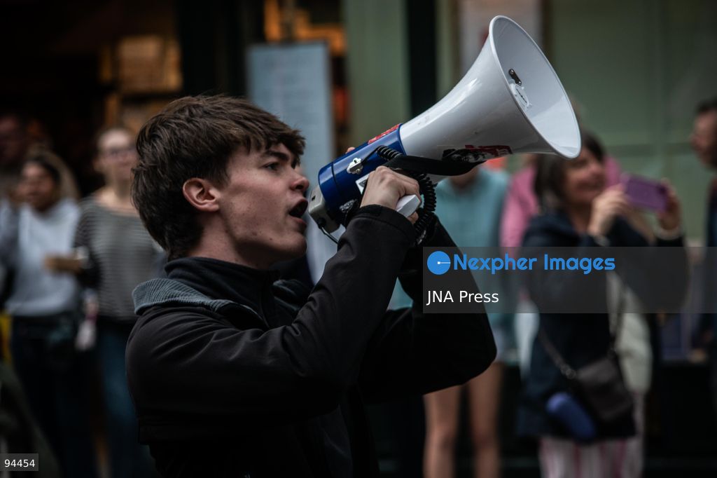 DUBLIN, IRELAND, SEPTEMBER 19, 2026: Protesters march from the Garden of Remembrance to Leinster House in Dublin during a demonstration calling for government action on Ireland’s housing and cost-of-living pressures ahead of Budget 2027. Trade unions, political groups and community organizations joined the protest, calling for measures addressing housing costs, wages, energy prices and other household expenses. Photo by Nadia Caimi / JNA Press (Photo by Nadia Caimi/JNA Press via Nexpher Images)
