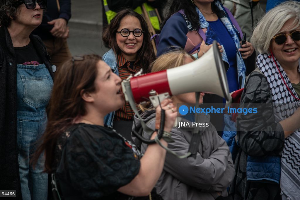 DUBLIN, IRELAND, SEPTEMBER 19, 2026: Protesters march from the Garden of Remembrance to Leinster House in Dublin during a demonstration calling for government action on Ireland’s housing and cost-of-living pressures ahead of Budget 2027. Trade unions, political groups and community organizations joined the protest, calling for measures addressing housing costs, wages, energy prices and other household expenses. Photo by Nadia Caimi / JNA Press (Photo by Nadia Caimi/JNA Press via Nexpher Images)