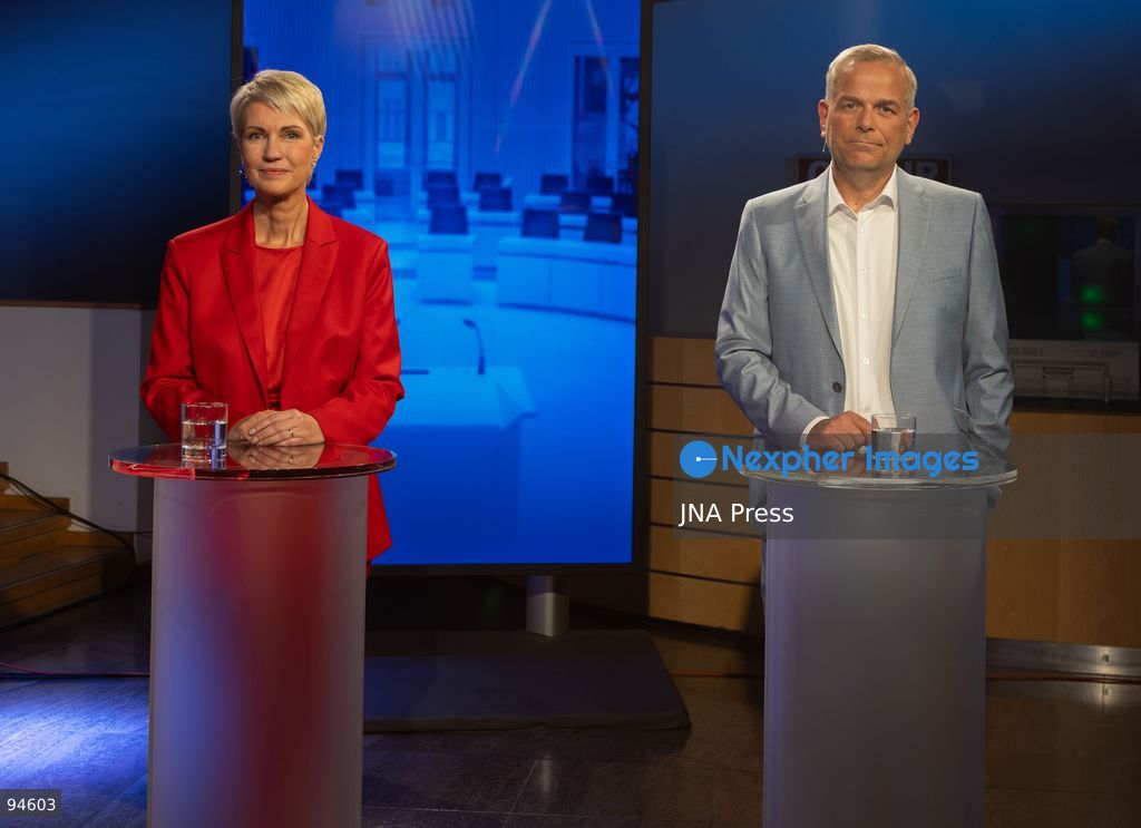 SCHWERIN, GERMANY, SEPTEMBER 16, 2026: Mecklenburg-Vorpommern Minister-President Manuela Schwesig of the Social Democratic Party (SPD) and AfD politician Leif-Erik Holm take part in a televised election debate at the NDR broadcasting center in Schwerin, ahead of the state election on September 20. The one-hour debate focused on issues including education, migration, energy and public broadcasting. Photo by Somaya Abdelrahman / JNA Press. (Photo by Somaya Abdelrahman/JNA Press via Nexpher Images)