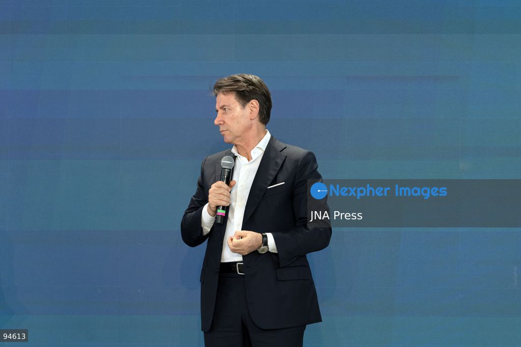 MILAN, ITALY, SEPTEMBER 19, 2026: Giuseppe Conte, leader of Italy’s Five Star Movement and former prime minister, addresses the movement’s “Nova – Parola all’Italia” assembly in Milan. Conte called for efforts to pursue peace and reiterated his opposition to increased military spending and continued weapons shipments to Ukraine, saying that weapons push peace further away. The position on military aid to Kyiv remains a point of disagreement between the Five Star Movement and its potential center-left coalition partners, including the Democratic Party. Photo by Calogero Russo/ JNA Press. (Photo by calogero russo/JNA Press via Nexpher Images)