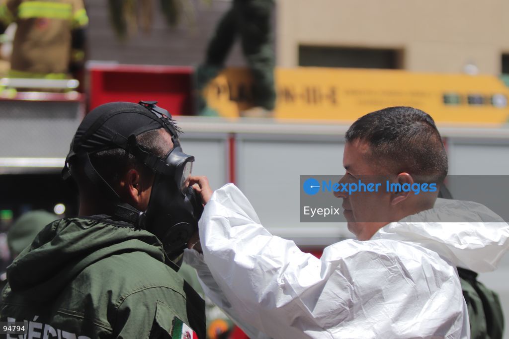 Rescuers taking part in the national drill in Mexico City, based on a scenario involving a 7.7-magnitude earthquake with its epicenter in Tehuacán, Puebla. on September 19, 2026, in Mexico City, Mexico. (Photo by Carlos Santiago/ Eyepix Group) (Photo by Carlos Santiago / Eyepix Group/Eyepix via Nexpher Images)