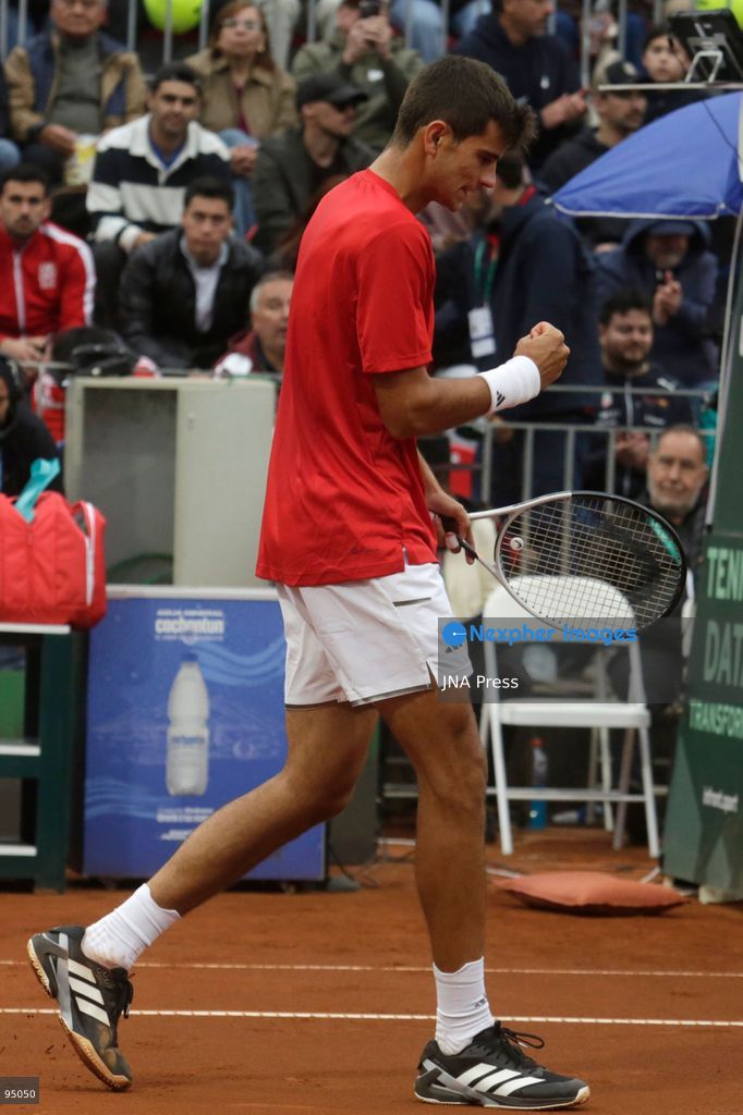 SANTIAGO, CHILE, SEPTEMBER 19, 2026: Players from Chile and Spain compete during their Davis Cup Qualifiers second-round tie at Court Central Anita Lizana in Santiago. Spain took a 2-0 lead after the opening day, with Daniel Mérida defeating Alejandro Tabilo 5-7, 6-3, 6-3 and Rafael Jódar beating Cristian Garín 6-0, 6-2. The winner of the tie will advance to the Davis Cup Final 8 in Bologna. Photo by Sebastian Silva / JNA Press. (Photo by Sebastian Silva/JNA Press via Nexpher Images)