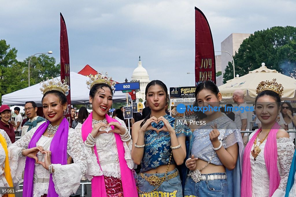 WASHINGTON, D.C., UNITED STATES, SEPTEMBER 19, 2026: Visitors queue to purchase traditional Thai food during the Sawasdee DC Thai Festival on Pennsylvania Avenue in Washington. The annual cultural festival showcases Thai cuisine, traditional and contemporary music, dance, Muay Thai, arts and other cultural activities while promoting Thai businesses and cultural exchange in the United States. Photo by Ariel Peña / JNA Press. (Photo by Ariel Peña/JNA Press via Nexpher Images)