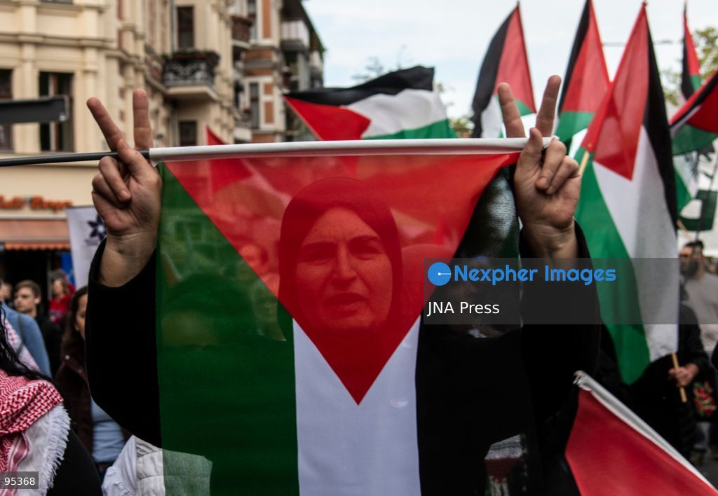 BERLIN, GERMANY, SEPTEMBER 19, 2026: Pro-Palestinian demonstrators march through Berlin’s Schöneberg district during a protest in solidarity with Palestinians and against Israel’s military actions. Organizers and participants called for an end to the war and accused Israel of genocide and ethnic cleansing in the occupied Palestinian territories. Around 400 people took part in the demonstration, according to the photographer. Photo by Andres Trujilo / JNA Press. (Photo by Andrés Trujillo/JNA Press via Nexpher Images)