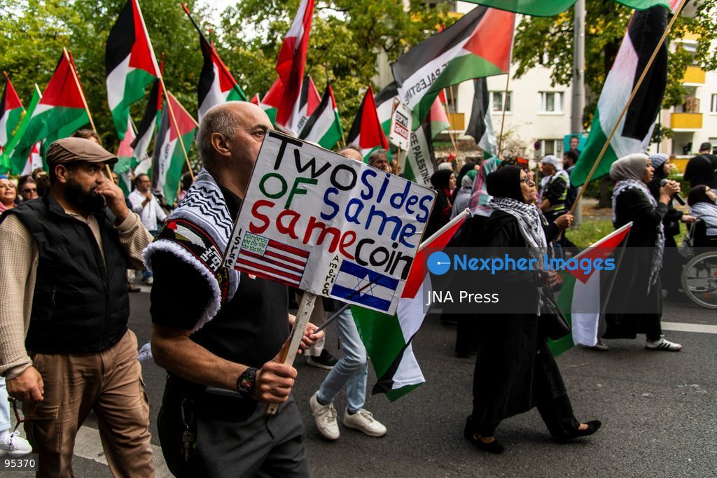 BERLIN, GERMANY, SEPTEMBER 19, 2026: Pro-Palestinian demonstrators march through Berlin’s Schöneberg district during a protest in solidarity with Palestinians and against Israel’s military actions. Organizers and participants called for an end to the war and accused Israel of genocide and ethnic cleansing in the occupied Palestinian territories. Around 400 people took part in the demonstration, according to the photographer. Photo by Andres Trujilo / JNA Press. (Photo by Andrés Trujillo/JNA Press via Nexpher Images)