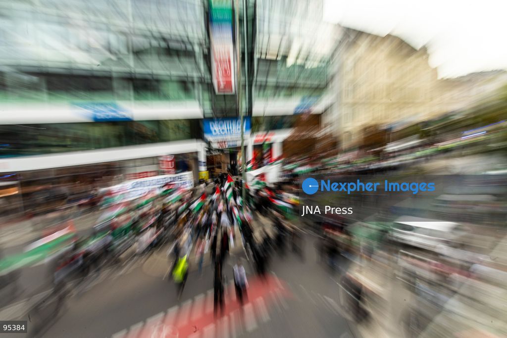 BERLIN, GERMANY, SEPTEMBER 19, 2026: Pro-Palestinian demonstrators march through Berlin’s Schöneberg district during a protest in solidarity with Palestinians and against Israel’s military actions. Organizers and participants called for an end to the war and accused Israel of genocide and ethnic cleansing in the occupied Palestinian territories. Around 400 people took part in the demonstration, according to the photographer. Photo by Andres Trujilo / JNA Press. (Photo by Andrés Trujillo/JNA Press via Nexpher Images)
