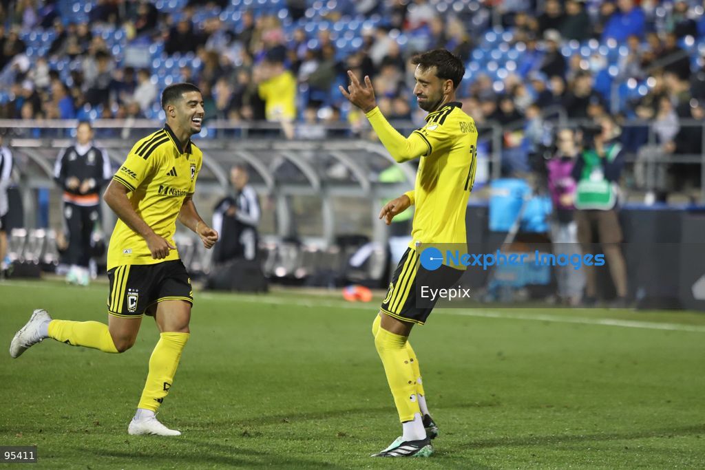 Brais Méndez #10 of Columbus Crew celebrating after scoring a goal during the match between CF Montreal and Columbus Crew at Saputo Stadium. on September 19, 2026 in Montreal, Canada. (Photo by Horacio Zamora/ Eyepix Group) (Photo by Horacio Zamora/ Eyepix Group/Eyepix via Nexpher Images)