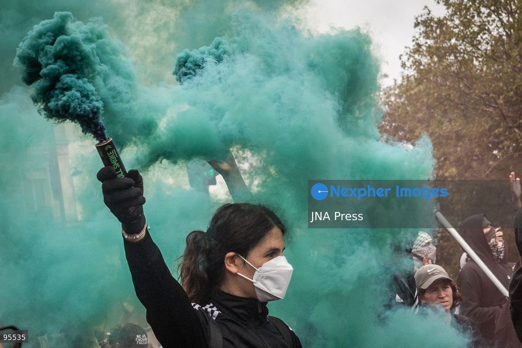 PARIS, FRANCE, SEPTEMBER 20, 2026: Demonstrators gather at Place de la République in Paris during a protest against a proposed law granting police and gendarmes a presumption that their use of firearms complied with legal requirements. Opponents have dubbed the legislation a “licence to kill,” arguing that it could weaken accountability for police shootings. Around 21,000 people joined the Paris demonstration, according to police. Gendarmes used tear gas as tensions escalated during the protest. Photo by Nadia Caimi / JNA Press (Photo by Nadia Caimi/JNA Press via Nexpher Images)