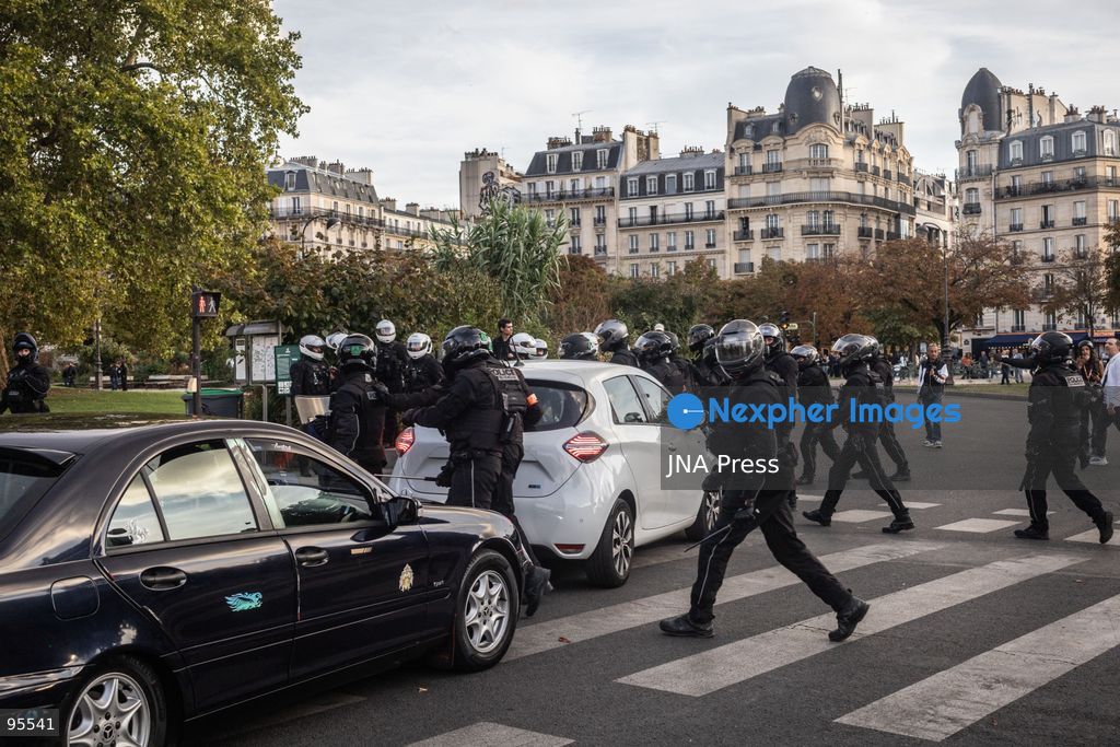 PARIS, FRANCE, SEPTEMBER 20, 2026: Demonstrators gather at Place de la République in Paris during a protest against a proposed law granting police and gendarmes a presumption that their use of firearms complied with legal requirements. Opponents have dubbed the legislation a “licence to kill,” arguing that it could weaken accountability for police shootings. Around 21,000 people joined the Paris demonstration, according to police. Gendarmes used tear gas as tensions escalated during the protest. Photo by Nadia Caimi / JNA Press (Photo by Nadia Caimi/JNA Press via Nexpher Images)