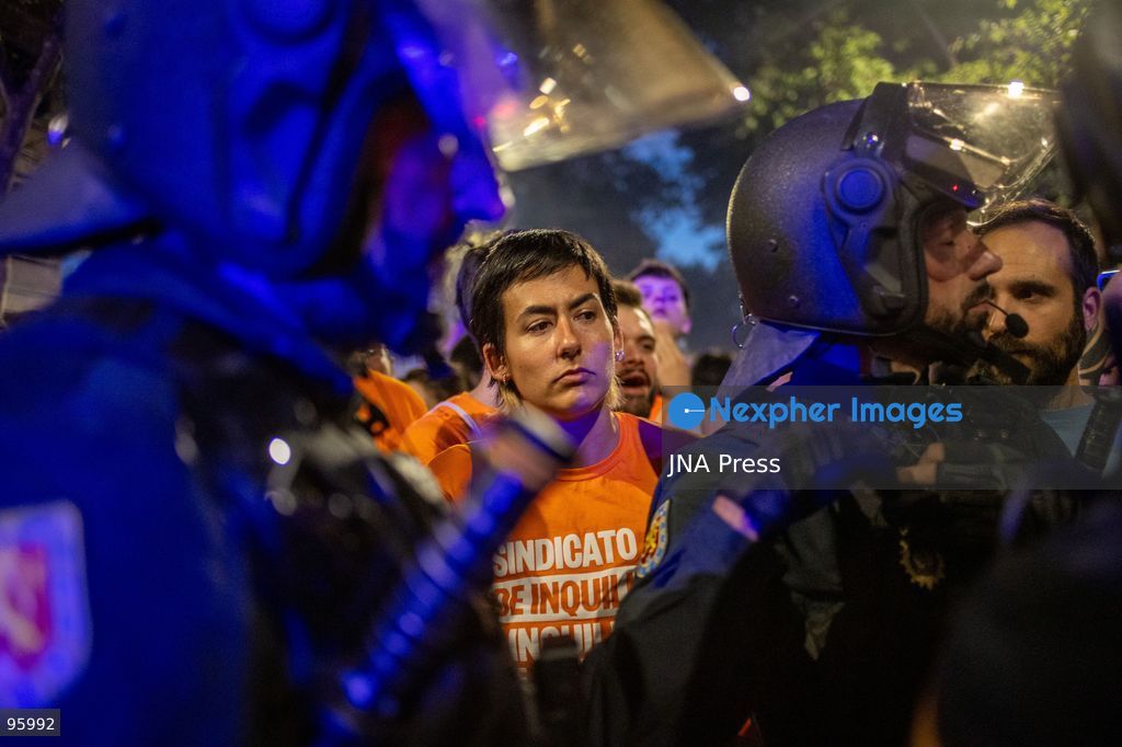 MADRID, SPAIN, SEPTEMBER 23, 2026: Thousands of demonstrators march through central Madrid following the eviction of 87-year-old Maricarmen Abascal from the home where she had lived for more than 70 years. Protesters denounced housing speculation and rising housing costs and called for stronger protections for tenants and access to affordable housing. Around 10,000 people joined the evening demonstration, according to the Government Delegation in Madrid. Photo by C. Carvajal / JNA Press. (Photo by C. Carvajal/JNA Press via Nexpher Images)