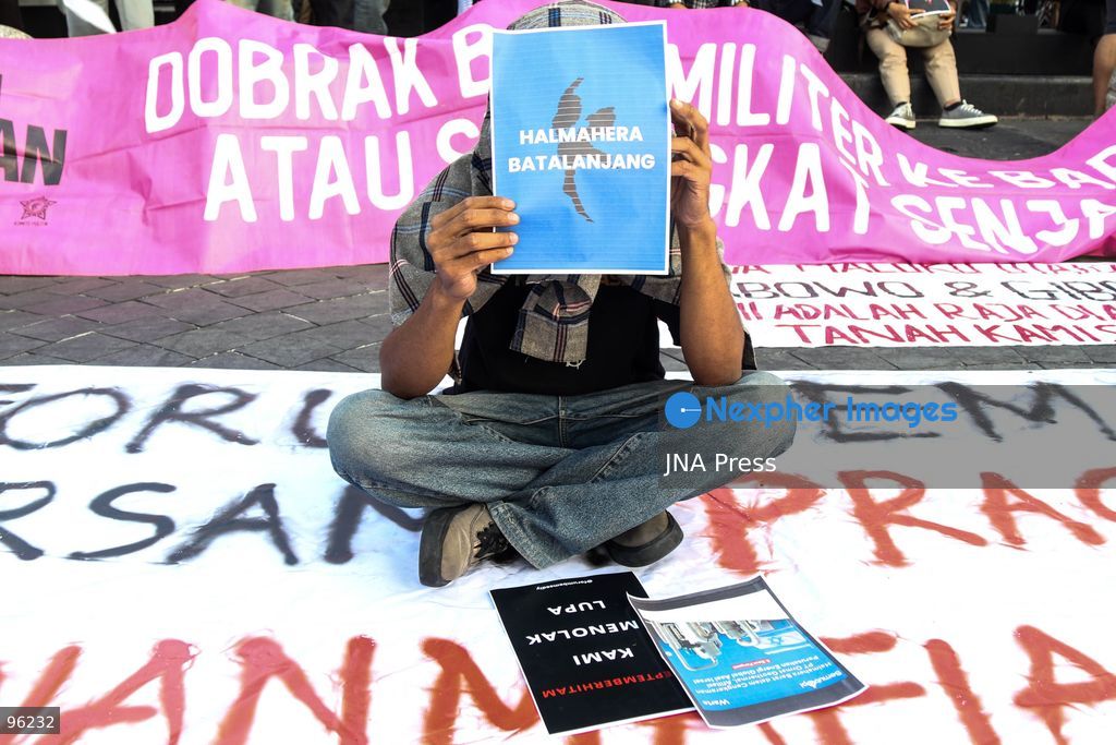 YOGYAKARTA, INDONESIA, SEPTEMBER 24, 2026: Students and civil society activists take part in the weekly Kamisan protest at Tugu Yogyakarta, commemorating 22 years since the killing of Indonesian human rights activist Munir Said Thalib. Munir died from arsenic poisoning aboard a flight to the Netherlands on September 7, 2004. Participants used the gathering to remember Munir and call for accountability in unresolved human rights cases in Indonesia. Photo by Ilham Nur Arifin / JNA Press. (Photo by Ilham Nur Arifin/JNA Press via Nexpher Images)