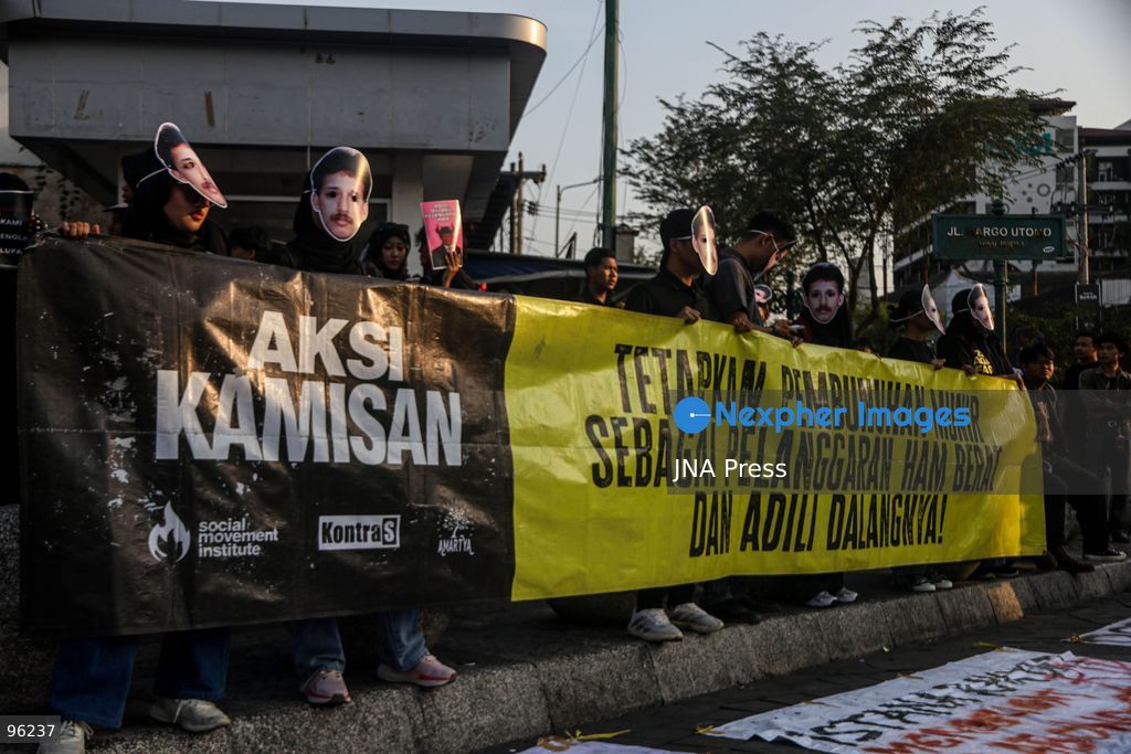 YOGYAKARTA, INDONESIA, SEPTEMBER 24, 2026: Students and civil society activists take part in the weekly Kamisan protest at Tugu Yogyakarta, commemorating 22 years since the killing of Indonesian human rights activist Munir Said Thalib. Munir died from arsenic poisoning aboard a flight to the Netherlands on September 7, 2004. Participants used the gathering to remember Munir and call for accountability in unresolved human rights cases in Indonesia. Photo by Ilham Nur Arifin / JNA Press. (Photo by Ilham Nur Arifin/JNA Press via Nexpher Images)