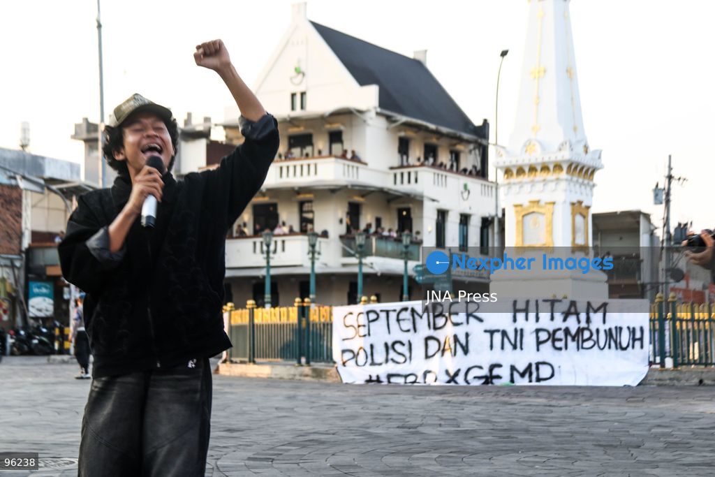 YOGYAKARTA, INDONESIA, SEPTEMBER 24, 2026: Students and civil society activists take part in the weekly Kamisan protest at Tugu Yogyakarta, commemorating 22 years since the killing of Indonesian human rights activist Munir Said Thalib. Munir died from arsenic poisoning aboard a flight to the Netherlands on September 7, 2004. Participants used the gathering to remember Munir and call for accountability in unresolved human rights cases in Indonesia. Photo by Ilham Nur Arifin / JNA Press. (Photo by Ilham Nur Arifin/JNA Press via Nexpher Images)