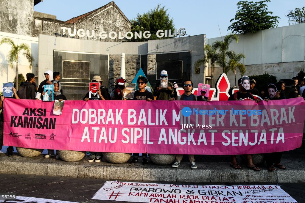YOGYAKARTA, INDONESIA, SEPTEMBER 24, 2026: Students and civil society activists take part in the weekly Kamisan protest at Tugu Yogyakarta, commemorating 22 years since the killing of Indonesian human rights activist Munir Said Thalib. Munir died from arsenic poisoning aboard a flight to the Netherlands on September 7, 2004. Participants used the gathering to remember Munir and call for accountability in unresolved human rights cases in Indonesia. Photo by Ilham Nur Arifin / JNA Press. (Photo by Ilham Nur Arifin/JNA Press via Nexpher Images)