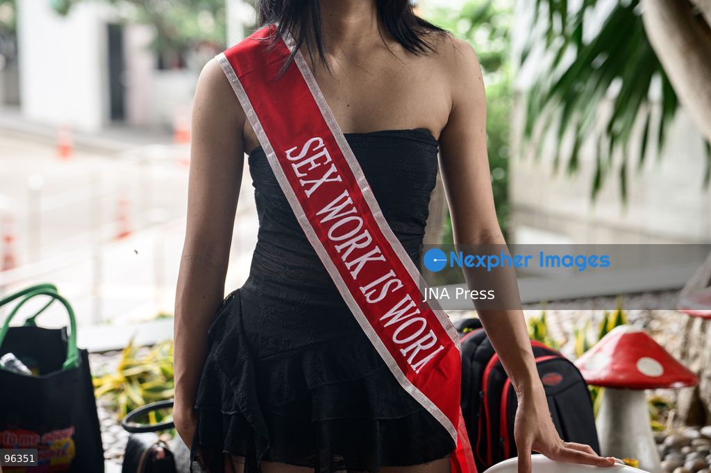 BANGKOK, THAILAND, SEPTEMBER 24, 2026: Sex workers’ rights activists demonstrate at the Ministry of Social Development and Human Security in Bangkok, calling for legislation to decriminalize sex work and provide labor protections. Thailand’s 1996 Prevention and Suppression of Prostitution Act criminalizes sex work, while rights groups are campaigning for legal recognition and access to labor and social protections. Photo by Watsawat Koktabtim / JNA Press. (Photo by Watsawat Koktabtim/JNA Press via Nexpher Images)