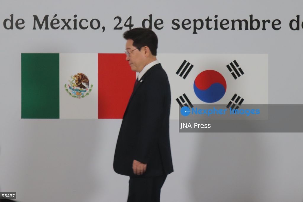 MEXICO CITY, MEXICO, SEPTEMBER 24, 2026: Mexican President Claudia Sheinbaum and South Korean President Lee Jae-myung speak during a joint press conference in the Treasury Room of the National Palace in Mexico City following bilateral talks during Lee’s state visit to Mexico. Photo by Carlos Santiago / JNA Press. (Photo by Carlos Santiago/JNA Press via Nexpher Images)
