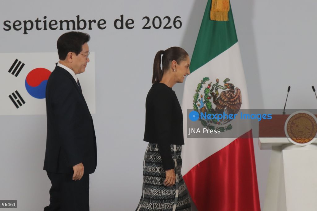 MEXICO CITY, MEXICO, SEPTEMBER 24, 2026: Mexican President Claudia Sheinbaum and South Korean President Lee Jae-myung speak during a joint press conference in the Treasury Room of the National Palace in Mexico City following bilateral talks during Lee’s state visit to Mexico. Photo by Carlos Santiago / JNA Press. (Photo by Carlos Santiago/JNA Press via Nexpher Images)