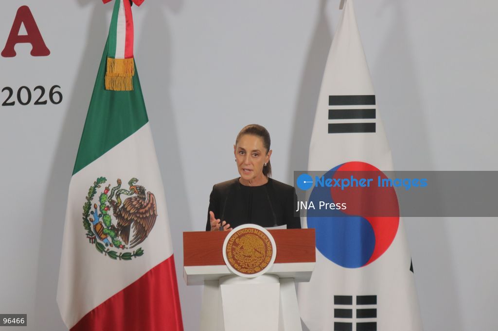 MEXICO CITY, MEXICO, SEPTEMBER 24, 2026: Mexican President Claudia Sheinbaum and South Korean President Lee Jae-myung speak during a joint press conference in the Treasury Room of the National Palace in Mexico City following bilateral talks during Lee’s state visit to Mexico. Photo by Carlos Santiago / JNA Press. (Photo by Carlos Santiago/JNA Press via Nexpher Images)