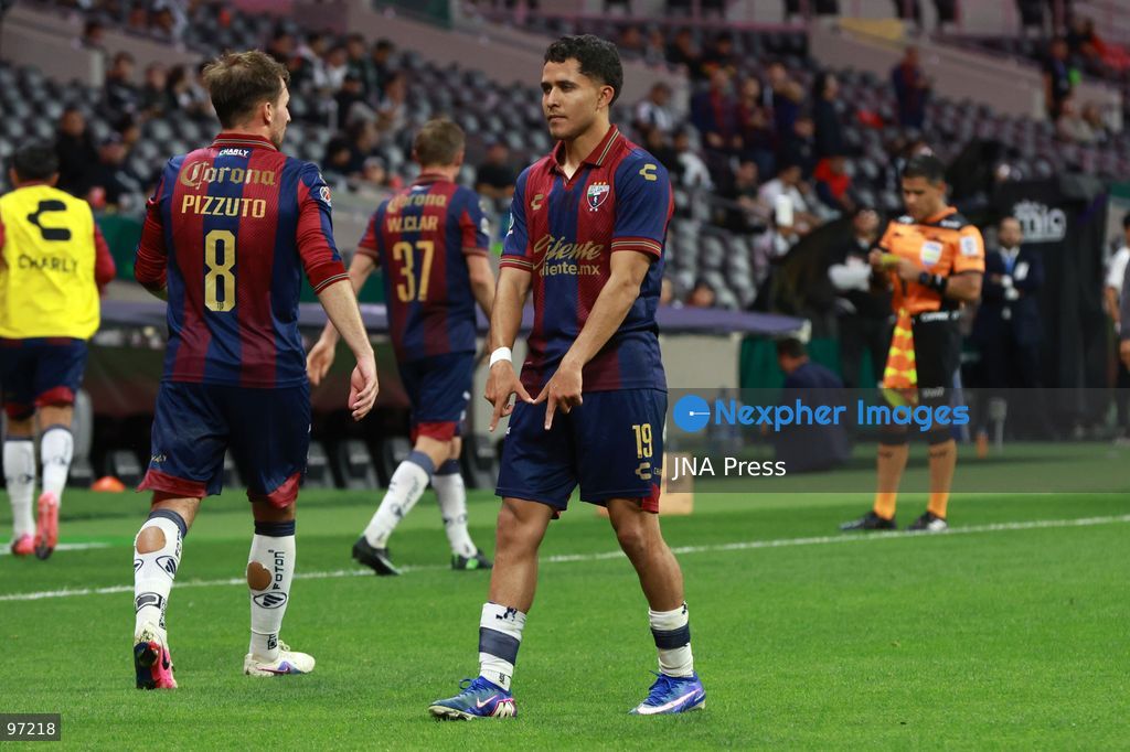 MEXICO CITY, MEXICO, SEPTEMBER 25, 2026: Players compete during the Liga MX Apertura 2026 match between Atlante and Monterrey at Estadio Banorte in Mexico City. Atlante defeated Monterrey 4-2, ending a six-match winless run in the league. Photo by José Tovar / JNA Press. (Photo by JosÃ© Luis Torales Tovar/JNA Press via Nexpher Images)