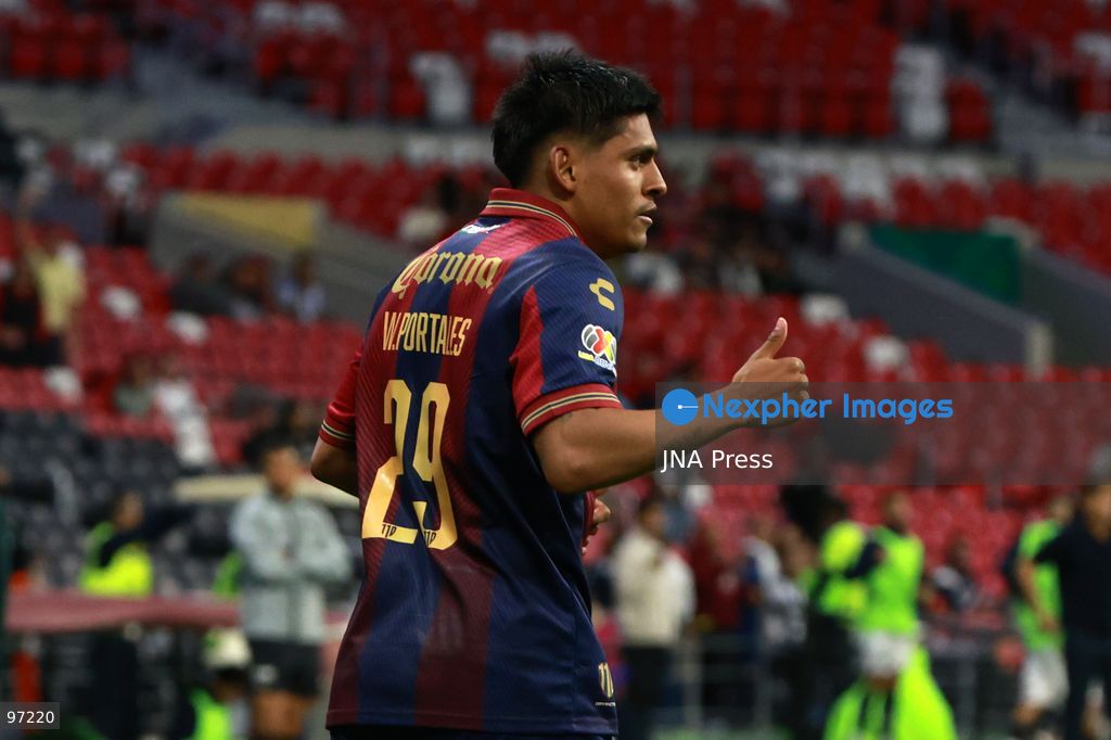 MEXICO CITY, MEXICO, SEPTEMBER 25, 2026: Players compete during the Liga MX Apertura 2026 match between Atlante and Monterrey at Estadio Banorte in Mexico City. Atlante defeated Monterrey 4-2, ending a six-match winless run in the league. Photo by José Tovar / JNA Press. (Photo by JosÃ© Luis Torales Tovar/JNA Press via Nexpher Images)