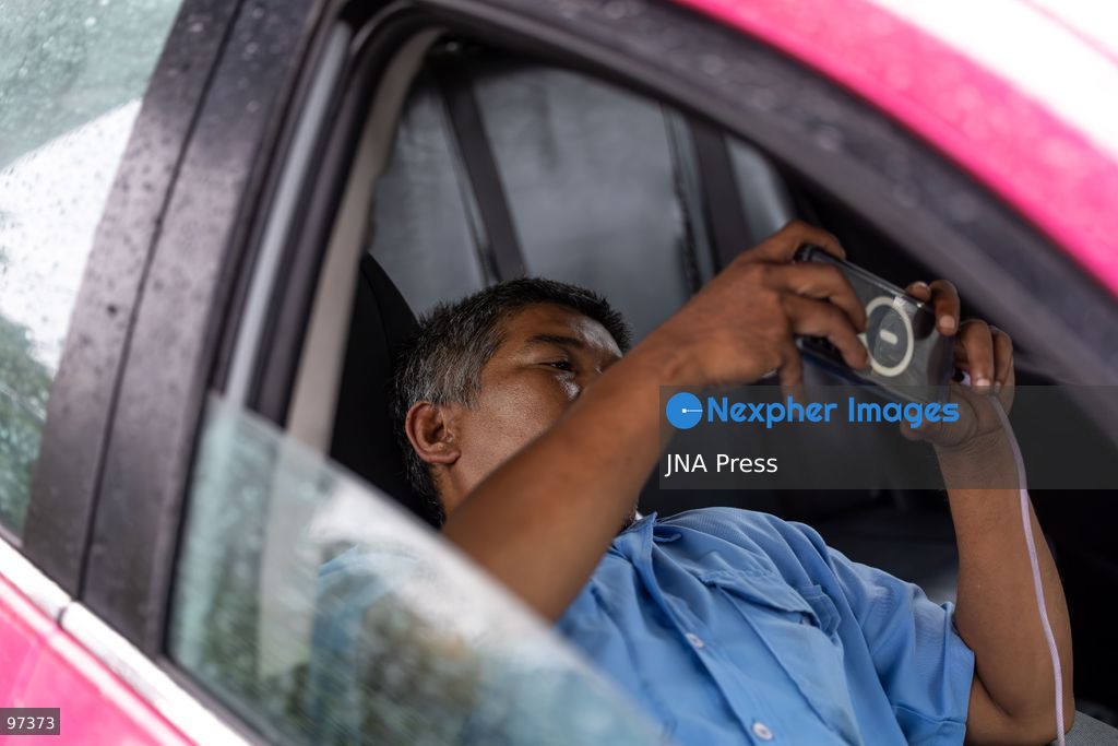 BANGKOK, THAILAND, SEPTEMBER 26, 2026: Floodwaters affect roads and communities following heavy rainfall in Bangkok and surrounding areas. Persistent rain caused flooding in several parts of Thailand, disrupting road traffic and transportation as authorities responded to rising water levels in affected areas. Photo by Thanatchanont Jiraworathanakul / JNA Press. (Photo by Thanatchanont Jiraworathanakul/JNA Press via Nexpher Images)
