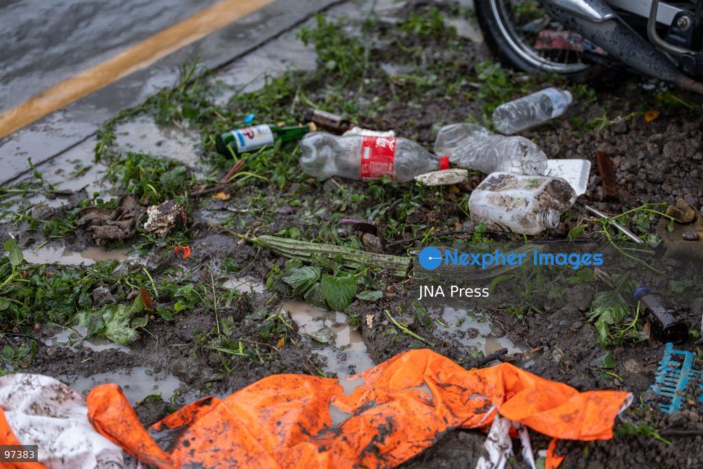 BANGKOK, THAILAND, SEPTEMBER 26, 2026: Floodwaters affect roads and communities following heavy rainfall in Bangkok and surrounding areas. Persistent rain caused flooding in several parts of Thailand, disrupting road traffic and transportation as authorities responded to rising water levels in affected areas. Photo by Thanatchanont Jiraworathanakul / JNA Press. (Photo by Thanatchanont Jiraworathanakul/JNA Press via Nexpher Images)