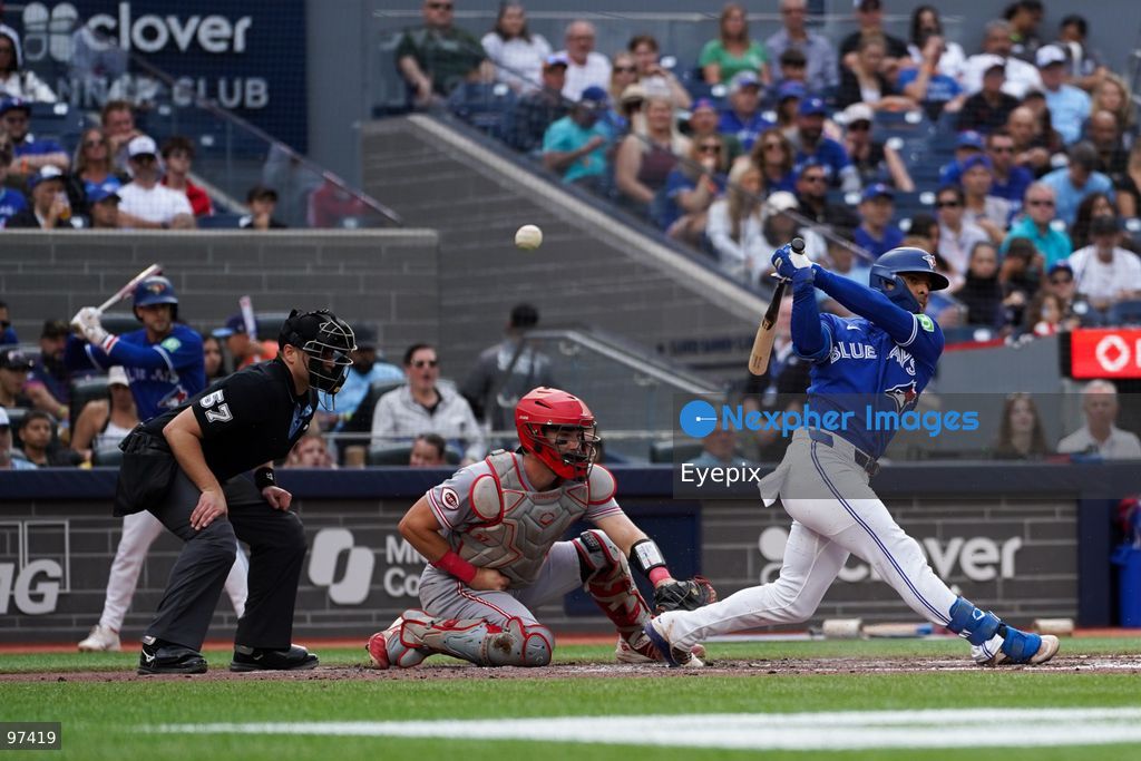 George Springer #4 of the Toronto Blue Jays swings during the game against the Cincinnati Reds at Rogers Centre on September 26, 2026, in Toronto, Ontario, Canada. (Photo by Leonardo Ramirez/ Eyepix Group) (Photo by Leonardo Ramirez/ Eyepix Group/Eyepix via Nexpher Images)