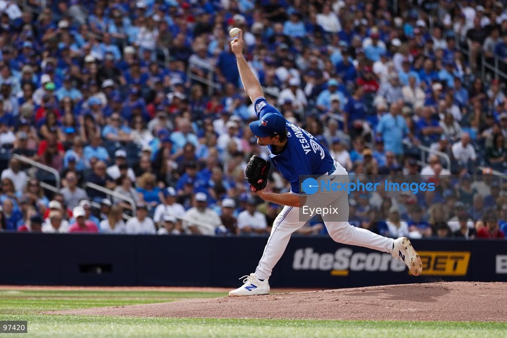 Trey Yesavage #39 of the Toronto Blue Jays pitches the ball during the game against the Cincinnati Reds at Rogers Centre on September 26, 2026, in Toronto, Ontario, Canada. (Photo by Leonardo Ramirez/ Eyepix Group) (Photo by Leonardo Ramirez/ Eyepix Group/Eyepix via Nexpher Images)