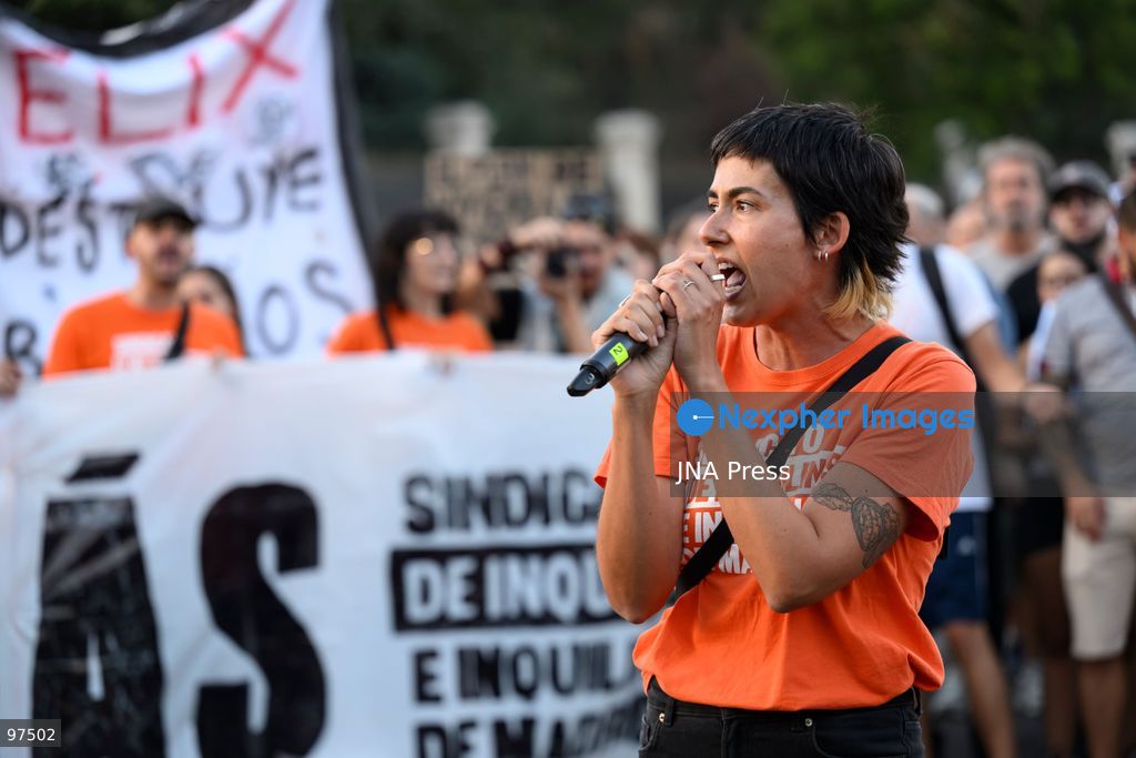 MADRID, SPAIN, SEPTEMBER 26, 2026: Demonstrators march through central Madrid during a protest against evictions organized by the Sindicato de Inquilinas e Inquilinos de Madrid. The demonstration began at Puerta del Sol and ended outside the Congress of Deputies, with protesters demanding stronger housing protections following the eviction earlier in the week of 87-year-old Maricarmen Abascal. After the march, protesters erected tents at Puerta del Sol as a housing protest encampment began in the square. Photo by Tomas Calle / JNA Press. (Photo by Tomas Calle/JNA Press via Nexpher Images)