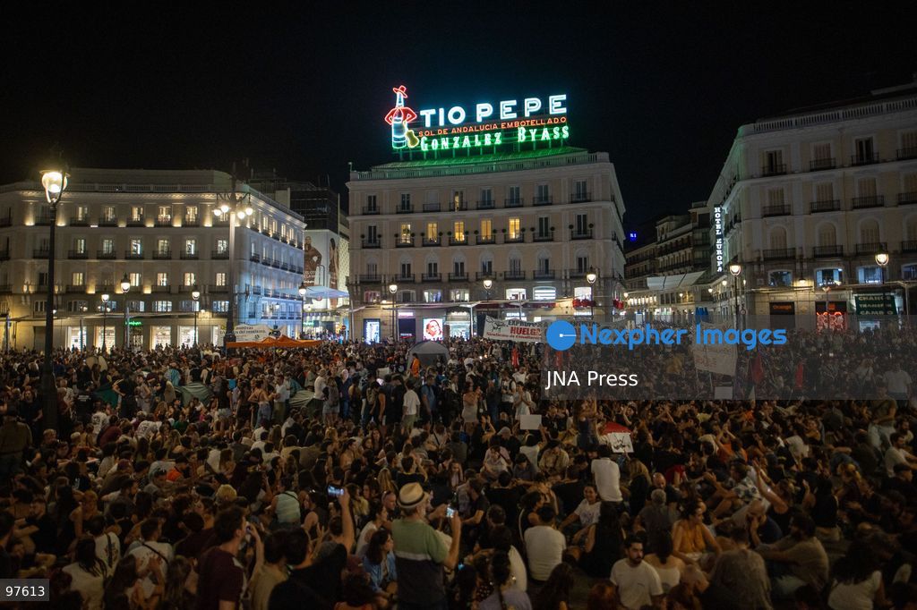 MADRID, SPAIN, SEPTEMBER 26, 2026: Demonstrators march through central Madrid during a protest against the housing crisis and evictions, following the forced eviction earlier in the week of 87-year-old Maricarmen Abascal from her longtime home in the Spanish capital. Thousands joined the demonstration calling for stronger housing protections and measures against evictions. Photo by C. Carvajal / JNA Press. (Photo by C. Carvajal/JNA Press via Nexpher Images)