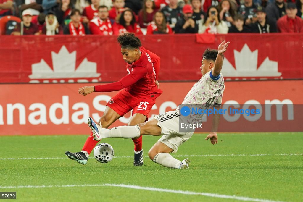 Nathan-Dylan Saliba #25 of Canada and Felipe Loyola #08 of Chile battle for the ball during the International Friendly match between Canada and Chile at BMO Filed. on September 26, 2026 in Toronto, Ontario. (Photo by Leonardo Ramirez/ Eyepix Group) (Photo by Leonardo Ramirez/ Eyepix Group/Eyepix via Nexpher Images)
