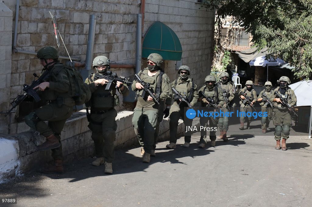 NABLUS, OCCUPIED WEST BANK, SEPTEMBER 27, 2026: Israeli soldiers patrol the Old City of Nablus in the occupied West Bank. Photo by Nedal Shtieh / JNA Press. (Photo by Nedal Shtieh/JNA Press via Nexpher Images)