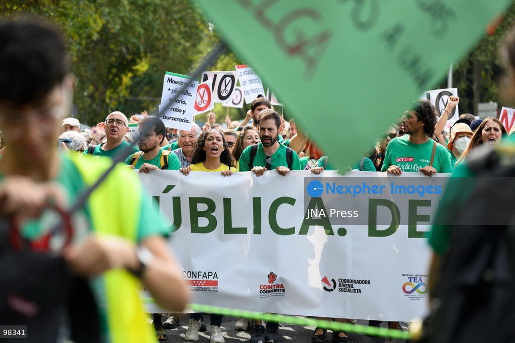 MADRID, SPAIN – SEPTEMBER 27, 2026: Thousands of people demonstrated in Madrid in support of public education. The demonstration ended at Puerta del Sol, where protesters joined the Sindicato de Inquilinas encampment. The march brought together people calling for quality public education as participants gathered in central Madrid. Photo by Tomas Calle / JNA Press. (Photo by Tomas Calle/JNA Press via Nexpher Images)