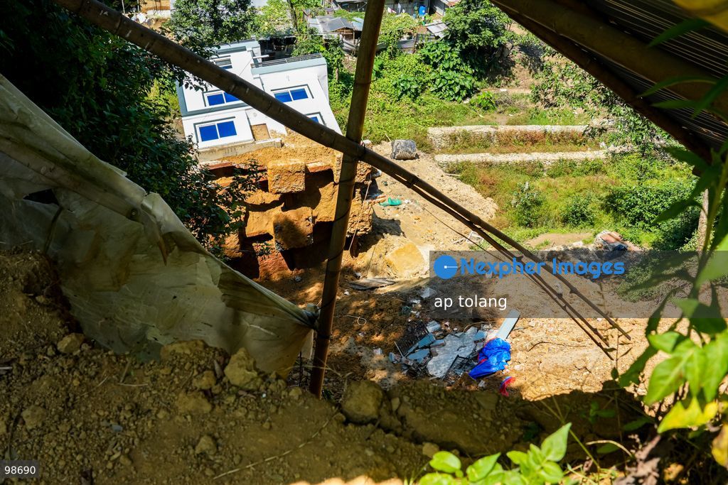 Lalitpur, Nepal —September 28, 2026: Heavy rainfall triggers a landslide that causes a house to collapse in Dhapakhel, Lalitpur, Nepal. The area experienced heavy rainfall throughout the day. (Photo by ap tolang/Nexpher Images)