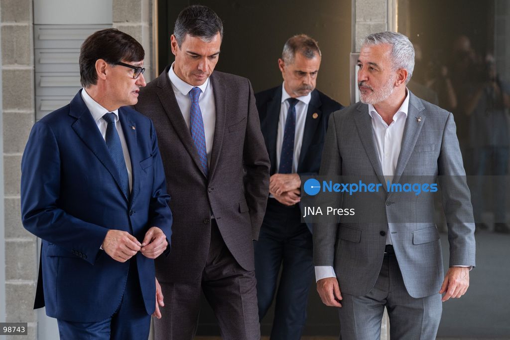 BARCELONA, SPAIN, SEPTEMBER 28, 2026: Spanish Prime Minister Pedro Sánchez tours the Illa Sibèria affordable public housing development in Barcelona’s Poblenou neighborhood alongside Catalan President Salvador Illa, Barcelona Mayor Jaume Collboni and Hàbitat3 Foundation President Carme Trilla. The 42-unit development forms part of Barcelona’s affordable rental housing program and is built on publicly owned land. La Moncloa Photo by Marc Asensio Clupés / JNA Press. (Photo by Marc Asensio Clupes/JNA Press via Nexpher Images)