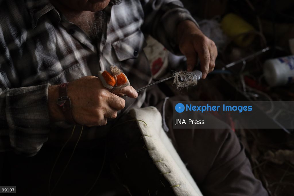 NIZIP, GAZIANTEP, TÜRKİYE, SEPTEMBER 29, 2026: Traditional saddlemaker Müslüm Dokuyucu works on a handmade saddle at his workshop in Nizip, Gaziantep. Dokuyucu has practiced saddlemaking for more than 60 years and continues to produce and repair saddles by hand using traditional techniques, preserving a craft increasingly challenged by modern manufacturing methods. Photo by Bekir Can Sağlam / JNA Press. (Photo by Bekir Can Saglam/JNA Press via Nexpher Images)