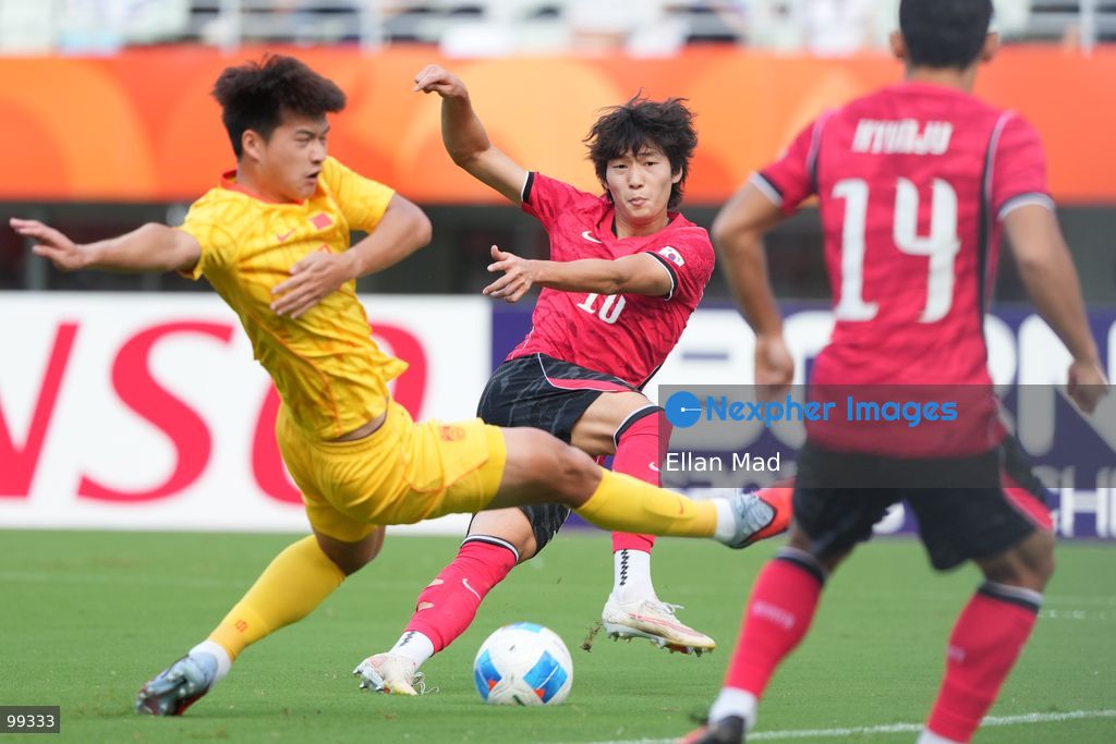 South Korean footballer Bae Jun-ho during a football match between South Korea and China at the 2026 asia games on September 30, 2026 in Nagai Stadium, Osaka, Japan (Photo by Ellan Mad/Nexpher Images)