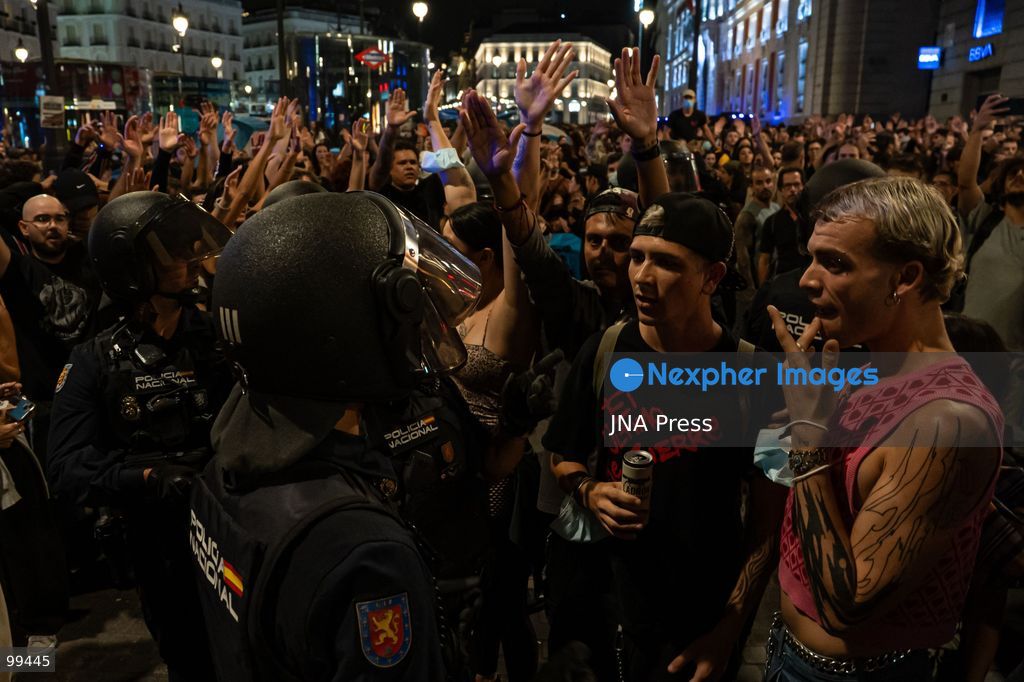MADRID, SPAIN, SEPTEMBER 29, 2026: Hundreds of housing protesters gather at the Puerta del Sol encampment after organizers warned that far-right groups were threatening to confront activists and attempt to remove the camp. Protesters mobilized to protect the encampment as tensions increased around the square, where activists have been demanding stronger measures against evictions and Spain's housing crisis. The regional government of Madrid gave the central government 48 hours to dismantle the camp and said it would pursue legal action if the demand was not met. Photo by Victor Sanjuan / JNA Press. (Photo by Victor Sanjuan Cardeña/JNA Press via Nexpher Images)