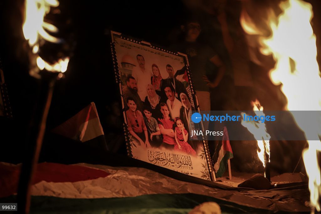 GAZA CITY, GAZA STRIP, SEPTEMBER 30, 2026: Palestinians attend a farewell viewing for 105 people who were killed in an Israeli bombardment on October 25, 2023, during the war in the Gaza Strip. The ceremony was held nearly three years after their deaths. Photo by Mohammed M. Skaik / JNA Press. (Photo by Mohammed M Skaik/JNA Press via Nexpher Images)