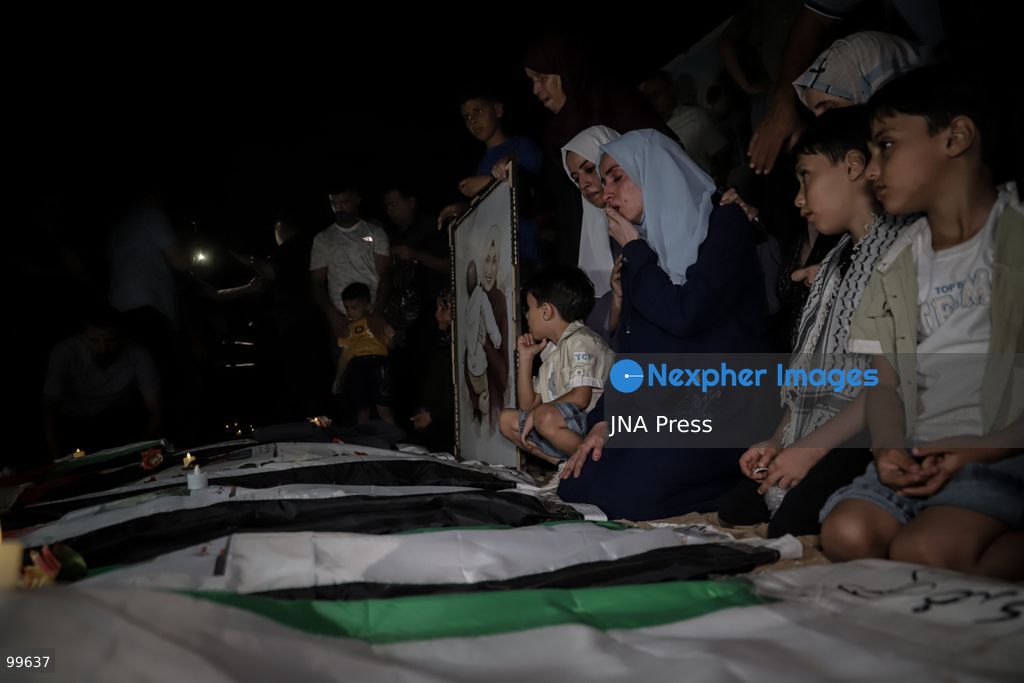 GAZA CITY, GAZA STRIP, SEPTEMBER 30, 2026: Palestinians attend a farewell viewing for 105 people who were killed in an Israeli bombardment on October 25, 2023, during the war in the Gaza Strip. The ceremony was held nearly three years after their deaths. Photo by Mohammed M. Skaik / JNA Press. (Photo by Mohammed M Skaik/JNA Press via Nexpher Images)