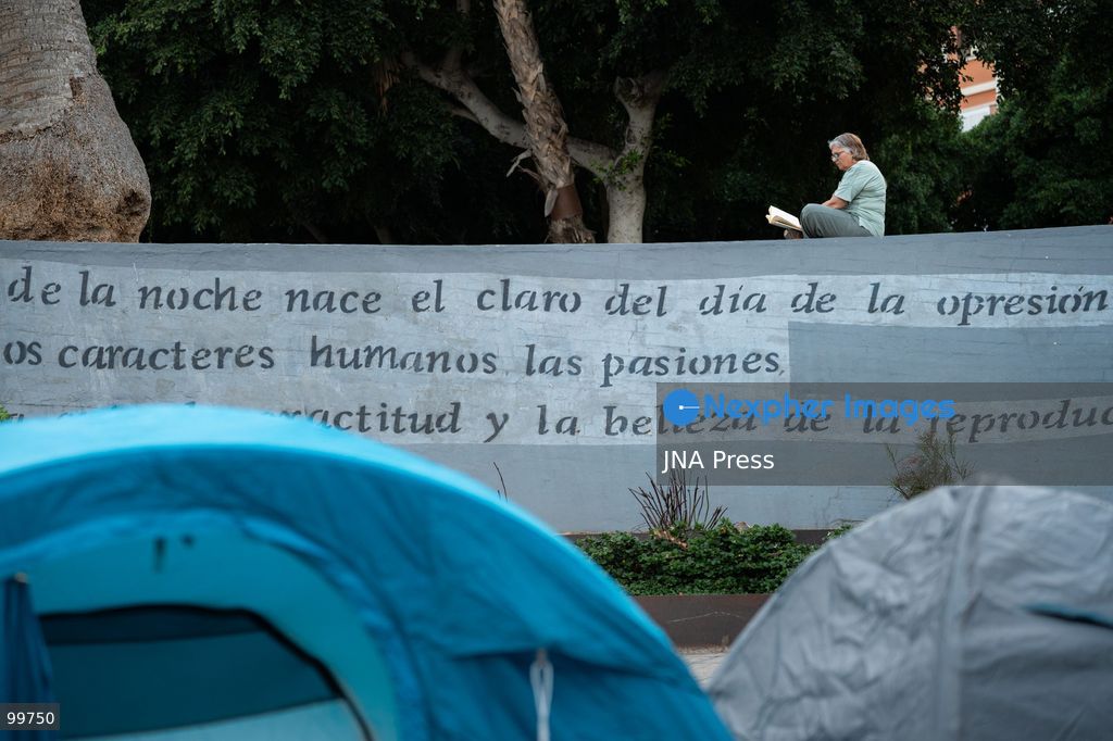 LAS PALMAS DE GRAN CANARIA, SPAIN, SEPTEMBER 30, 2026: Around 100 housing activists take part in a protest camp outside the Government Delegation in Las Palmas de Gran Canaria, calling for affordable housing and measures to address housing insecurity. The action forms part of a wider wave of housing protests and encampments across Spain following demonstrations sparked by the eviction of Madrid resident Maricarmen Abascal. Photo by Alex Basha / JNA Press. (Photo by Alex Basha/JNA Press via Nexpher Images)